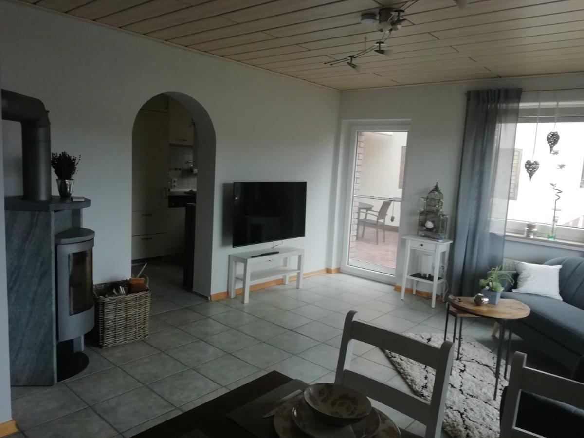 Haus Sonnenblick Lägenhet Momlingen Exteriör bild