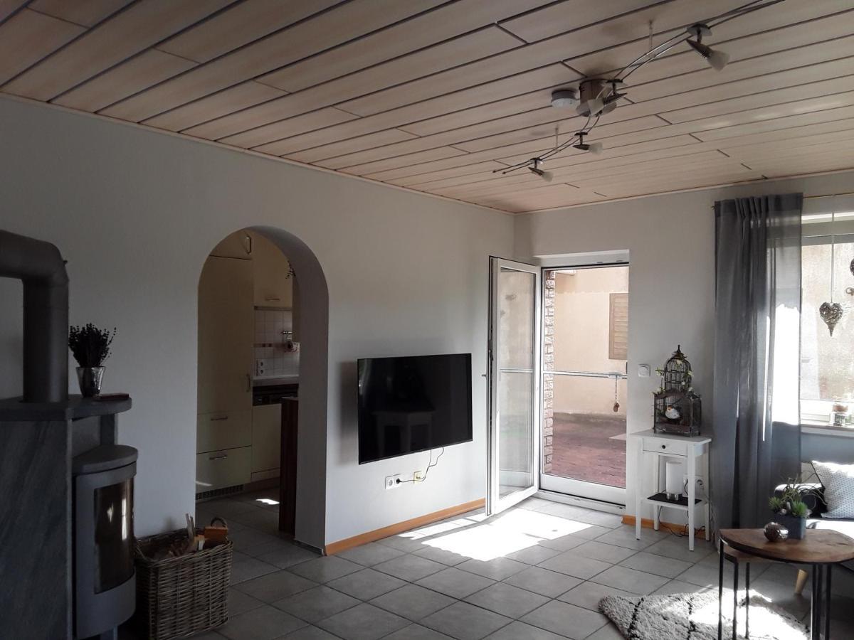 Haus Sonnenblick Lägenhet Momlingen Exteriör bild